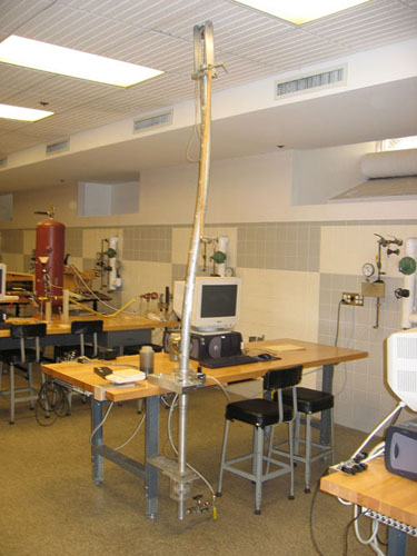 Lab 5 apparatus: vertical transfer line, computer for instrumentation and data capture.