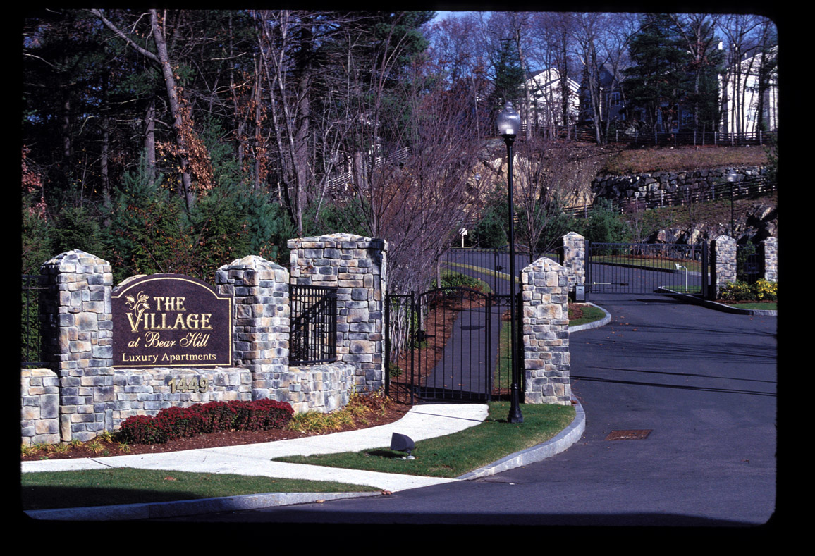Waltham, MA, Bear Hill, pedestrian gate next to wide open entry, 11/99.