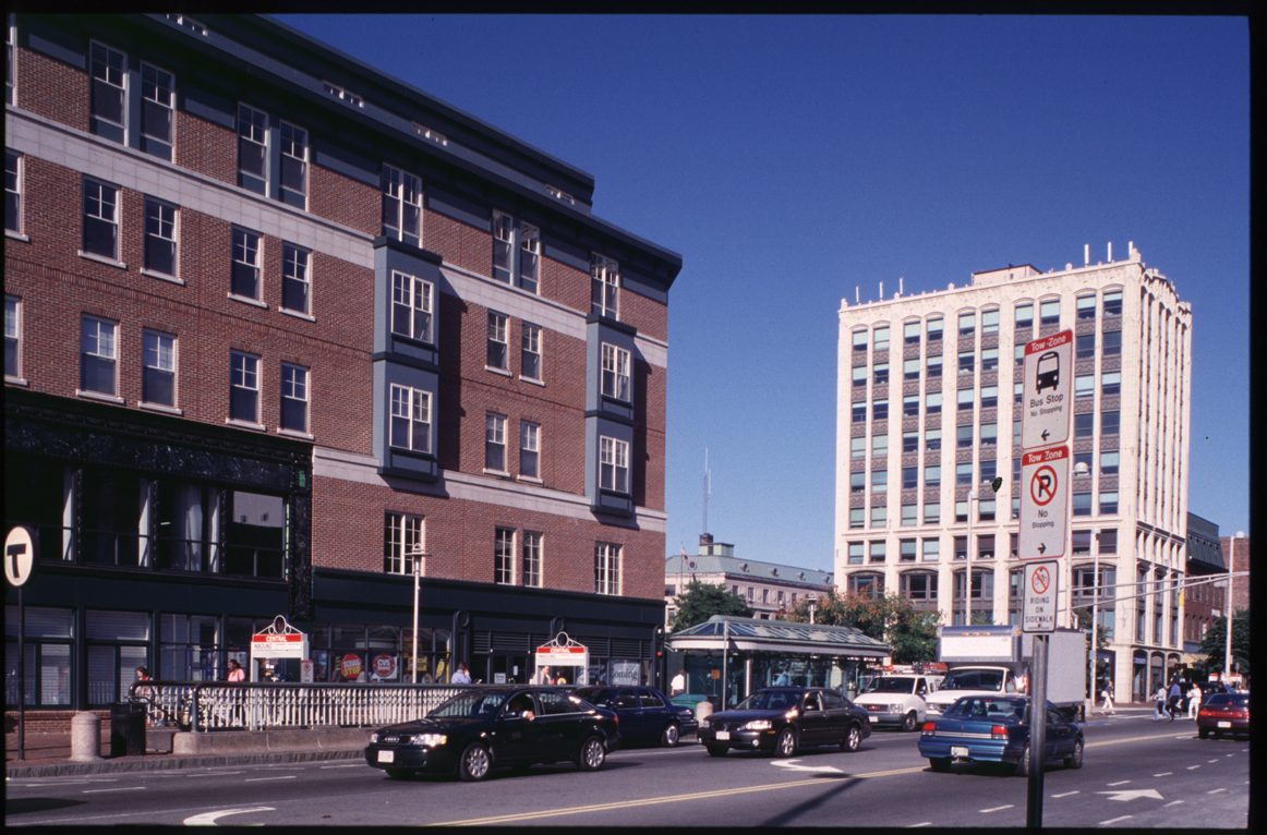 Central Square, Cambridge 9/01 - new Holmes block.