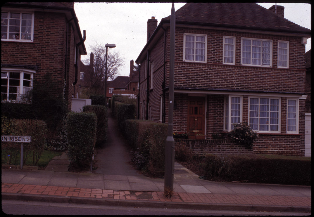 Hampstead Garden Suburb, London-pedestrian rights-of-way, March 1999.