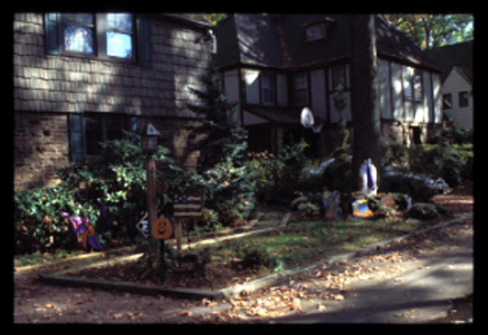 Radburn, Halloween trick-or-treaters use 'back' side 11/01.