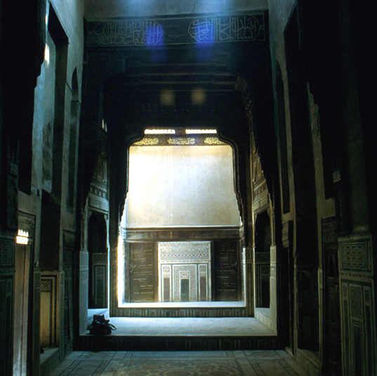 Main Qa -a looking toward the large Iwan.