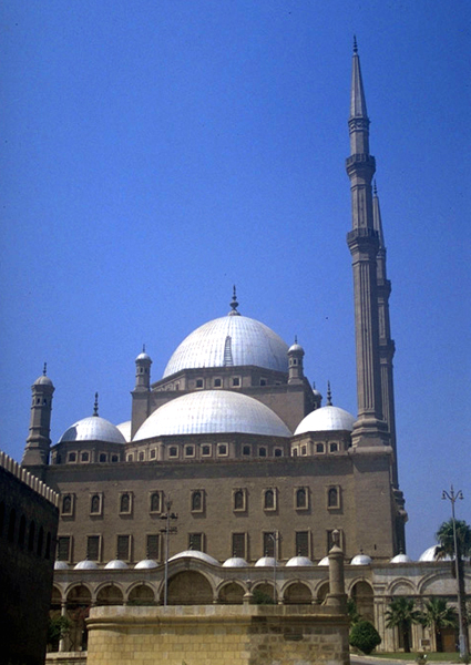 Side facade of the Mosque showing the central and side domes. 