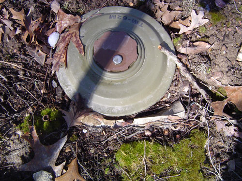 Close up of an emplaced AT mine.