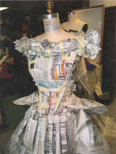 EcoFriendly Dresses Made Out of    Newspaper  Newspaper dress  Newspaper fashion Paper clothes
