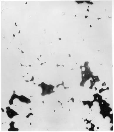 Photo closeup of fractured casting.